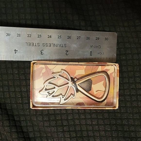 NWT Bottle opener - Picture 2 of 3